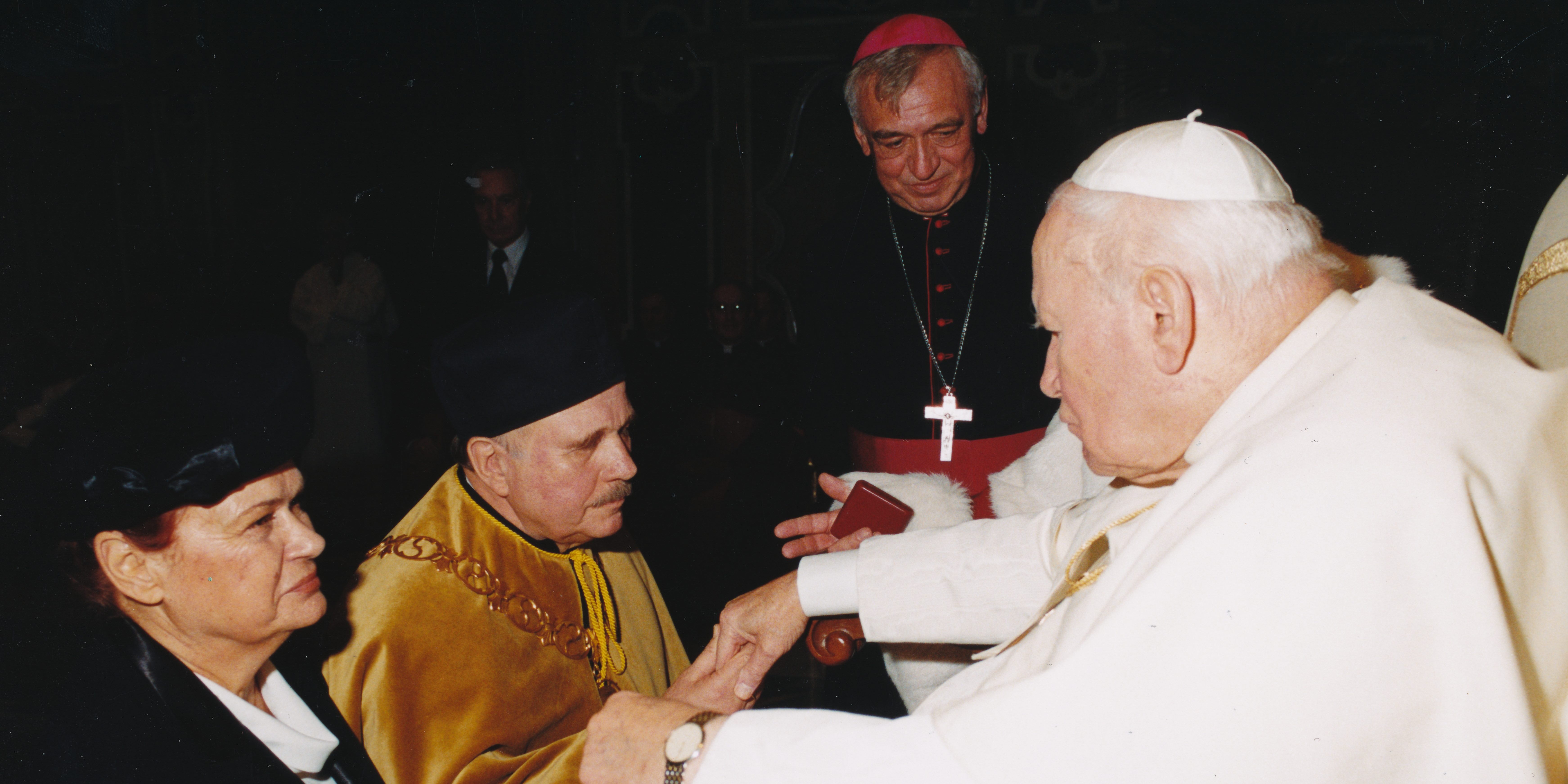 Torunianie u Ojca Świętego Jana Pawła II – wspomnienie wystawy z 2014 roku
