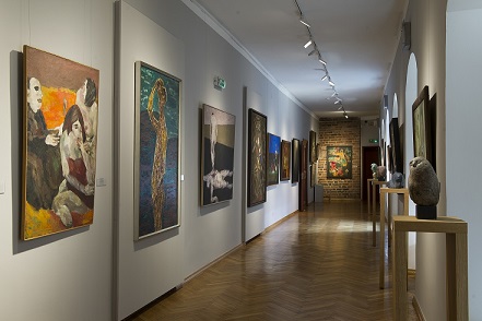 Czasowe wyłączenie od 18 lipca 2023 r. fragmentu „Galerii malarstwa i rzeźby polskiej od końca XVIII do początku XXI w.” prezentowanej w Ratuszu Staromiejskim