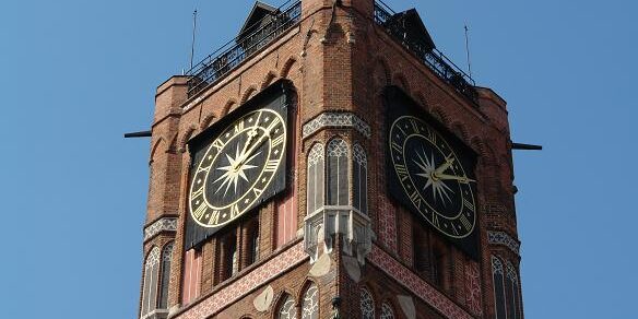 Zapraszamy na Wieżę Ratusza! Nowe godziny otwarcia